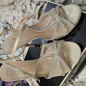 Elegant Gold Strappy Sandals Size 10